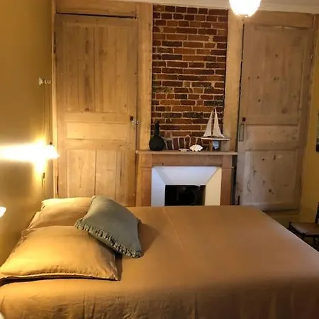 Chez Madeleine, Maison De Charme A Montreuil /mer Montreuil (Pas-de-Calais)